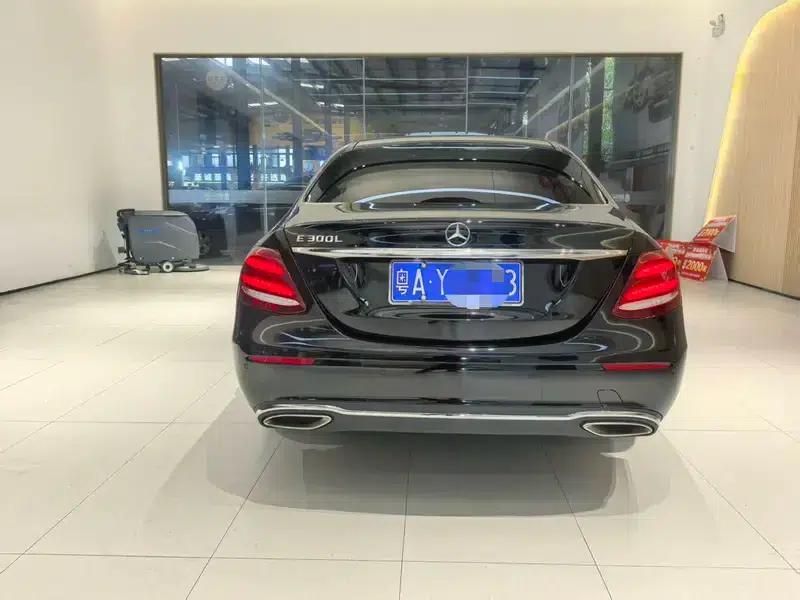 Mercedes-Benz E-Class 2018 Facelift E 300 L Fashion Model — миниатюра 5