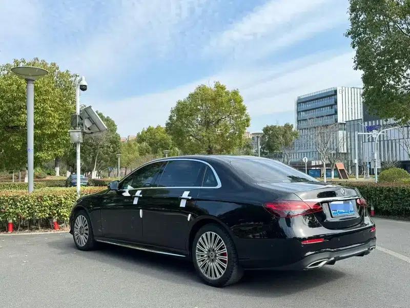 Mercedes-Benz E-Class 2023 Facelift E 300 L Luxury Sedan — миниатюра 4