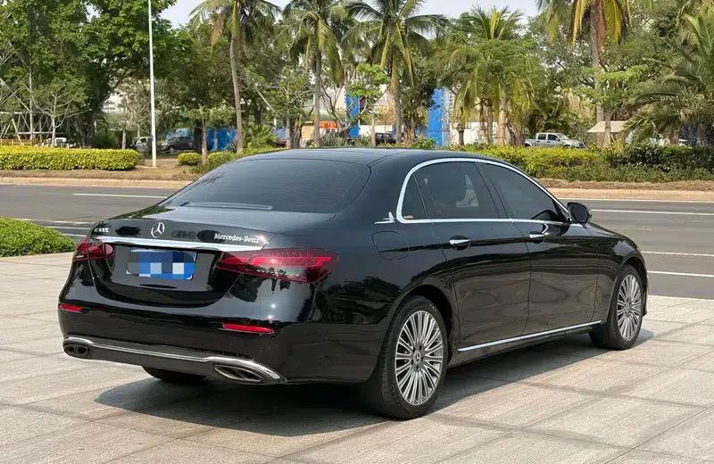 Mercedes-Benz E-Class 2021 E 300 L Fashion Sedan — миниатюра 6
