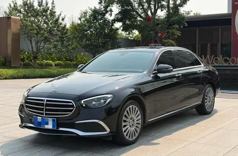 Mercedes-Benz E-Class 2021 E 300 L Fashion Sedan — миниатюра 7