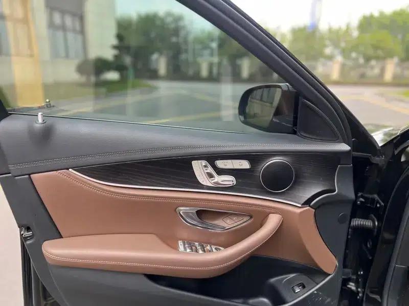 Mercedes-Benz E-Class 2021 E 300 L Fashion Sport Sedan — миниатюра 21