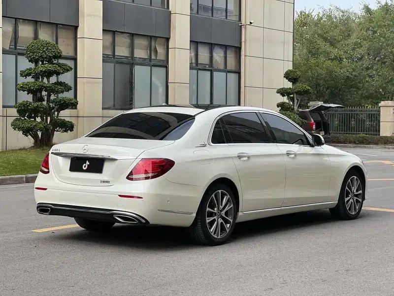 2020 Mercedes-Benz E-Class E 260 L — миниатюра 7