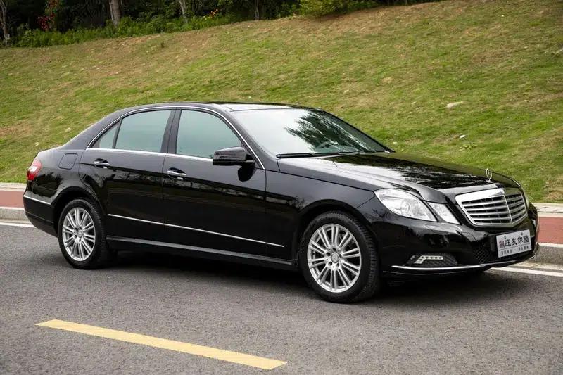 Mercedes-Benz E-Class 2010 E 300 L Fashion Edition — миниатюра 3