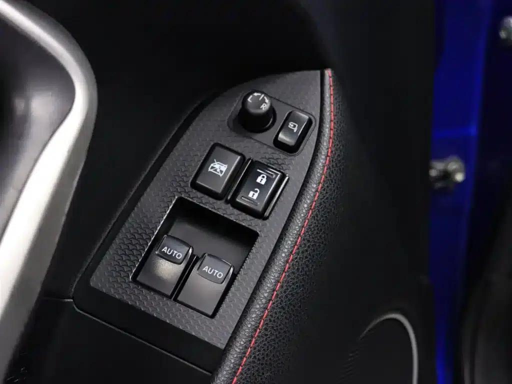 Subaru BRZ 2015 2.0i Manual — миниатюра 24