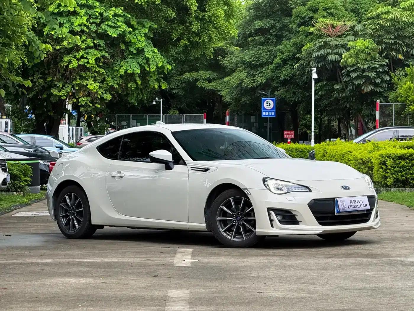 Subaru BRZ 2020 2.0L Manual Type-RS Edition — миниатюра 3