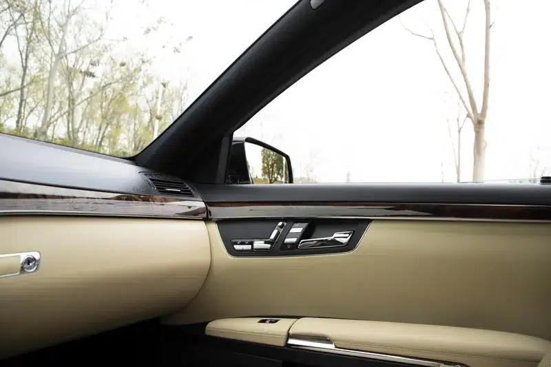 Mercedes-Benz S-Class 2010 S 300 L Luxury — миниатюра 12