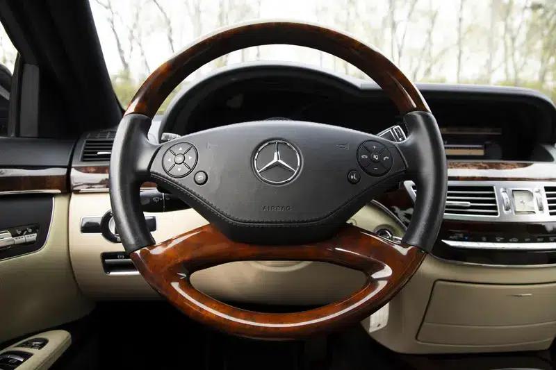 Mercedes-Benz S-Class 2010 S 300 L Luxury — миниатюра 25