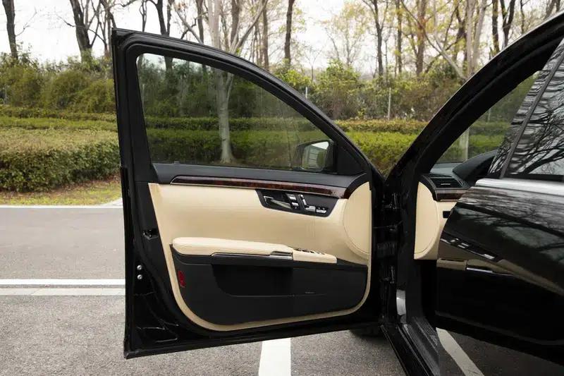 Mercedes-Benz S-Class 2010 S 300 L Luxury — миниатюра 32