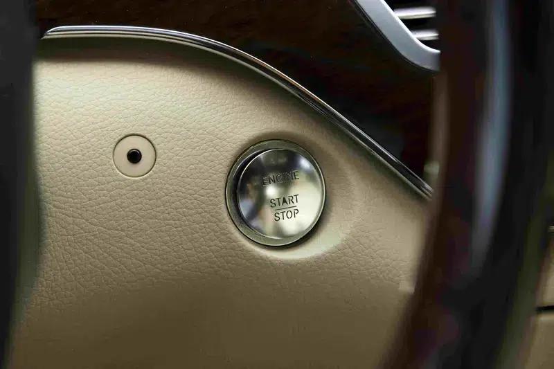 Mercedes-Benz S-Class 2012 S 300 L Grand Edition — миниатюра 14
