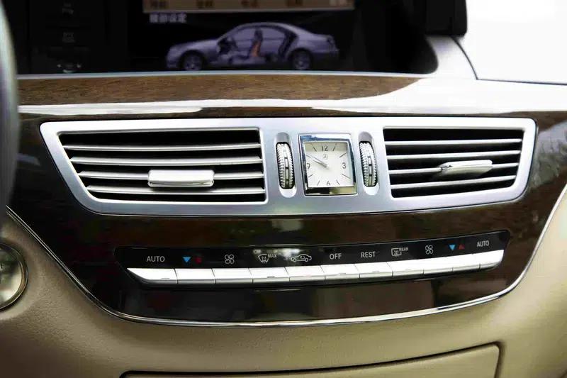 Mercedes-Benz S-Class 2012 S 300 L Grand Edition — миниатюра 18