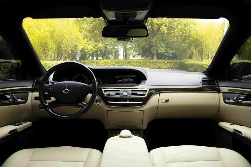 Mercedes-Benz S-Class 2012 S 300 L Grand Edition — миниатюра 20