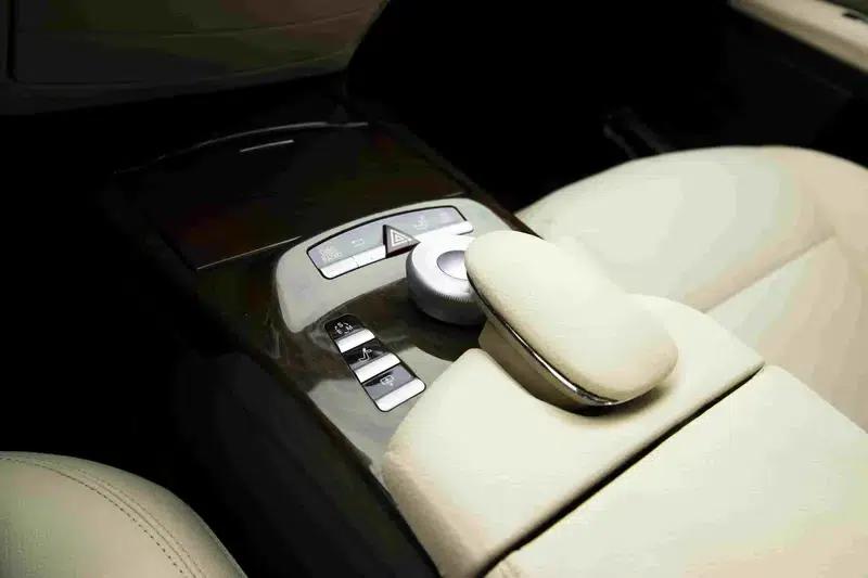 Mercedes-Benz S-Class 2012 S 300 L Grand Edition — миниатюра 25