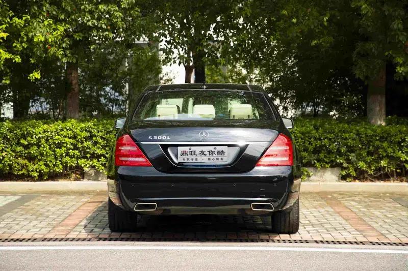 Mercedes-Benz S-Class 2012 S 300 L Grand Edition — миниатюра 6