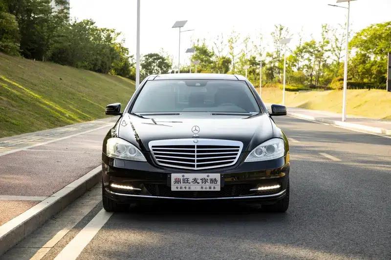 Mercedes-Benz S-Class 2012 S 300 L Grand Edition — миниатюра 2