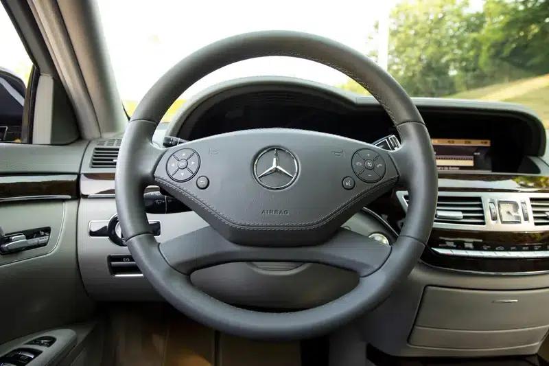 Mercedes-Benz S-Class 2012 S 300 L Grand Edition — миниатюра 24