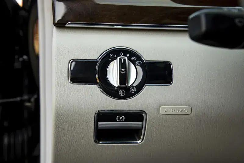Mercedes-Benz S-Class 2012 S 300 L Grand Edition — миниатюра 30