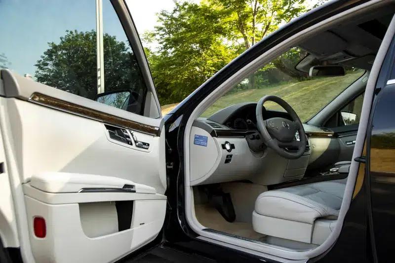 Mercedes-Benz S-Class 2012 S 300 L Grand Edition — миниатюра 35