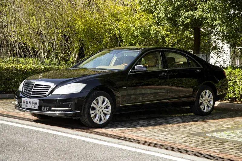 2011 Mercedes-Benz S-Class S 500 L CGI 4MATIC — миниатюра 1