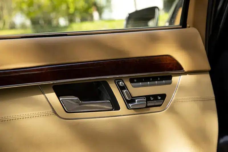 2011 Mercedes-Benz S-Class S 500 L CGI 4MATIC — миниатюра 12