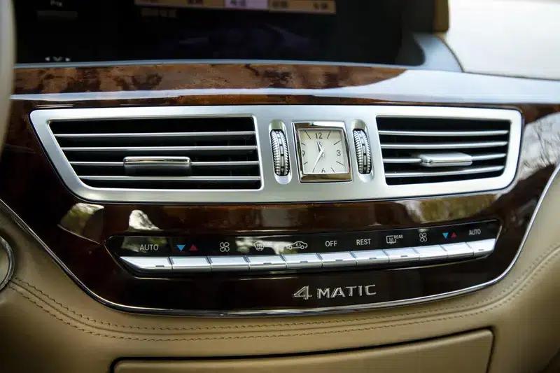 2011 Mercedes-Benz S-Class S 500 L CGI 4MATIC — миниатюра 21
