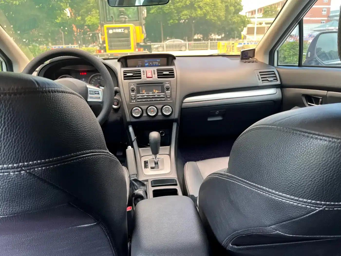 Subaru XV 2014 2.0i Luxury Edition — миниатюра 13