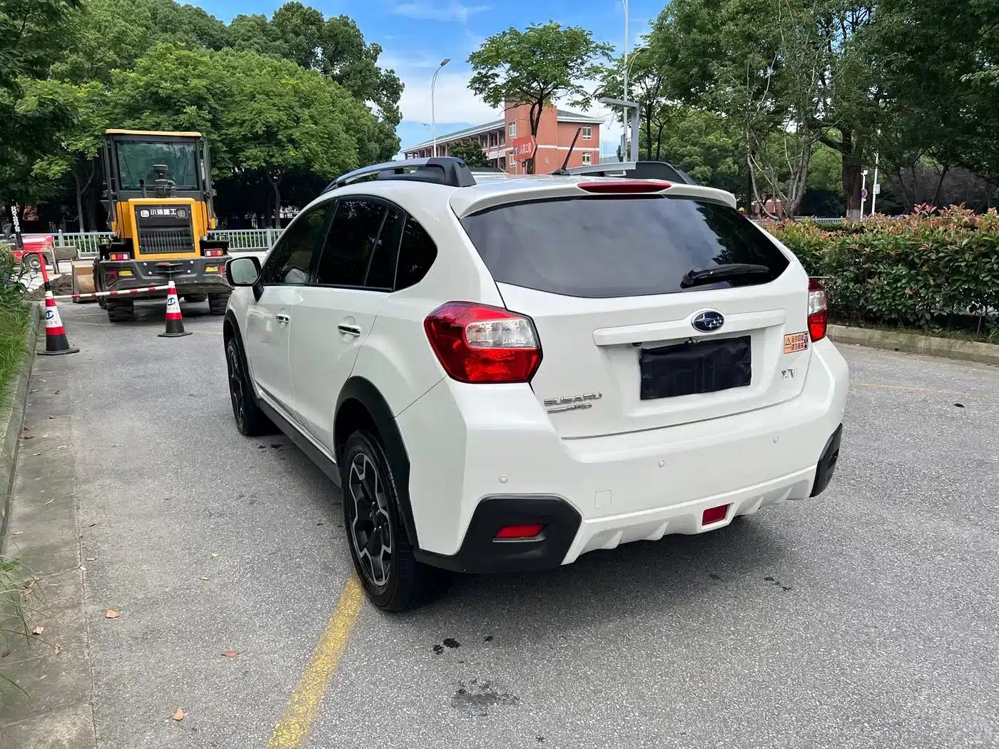 Subaru XV 2014 2.0i Luxury Edition — миниатюра 5