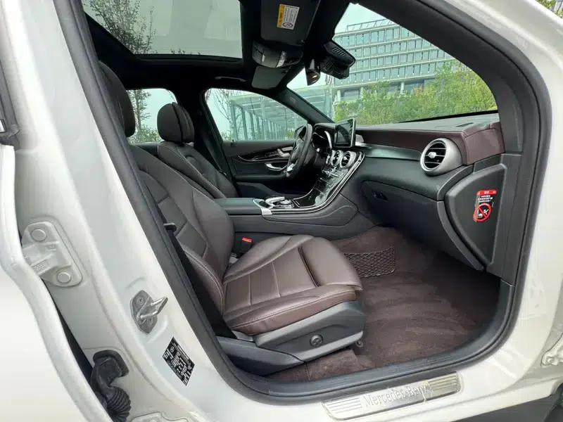 2018 Mercedes-Benz GLC Facelift: GLC 260 4MATIC Luxury — миниатюра 11