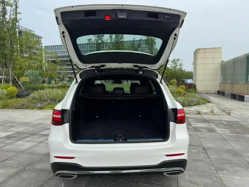 2018 Mercedes-Benz GLC Facelift: GLC 260 4MATIC Luxury — миниатюра 23