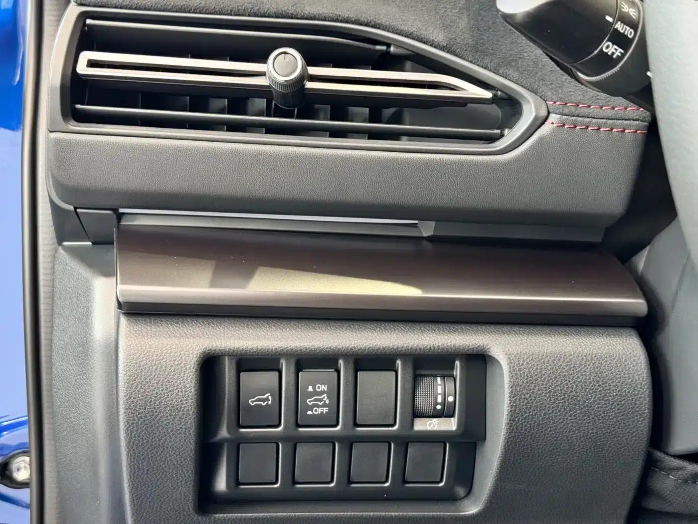 Subaru WRX 2025 2.4T CVT Wagon tS EyeSight — миниатюра 41