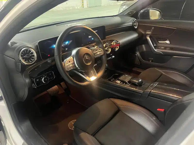 Mercedes-Benz A-Class 2020 A 200 L Sport Sedan — миниатюра 8