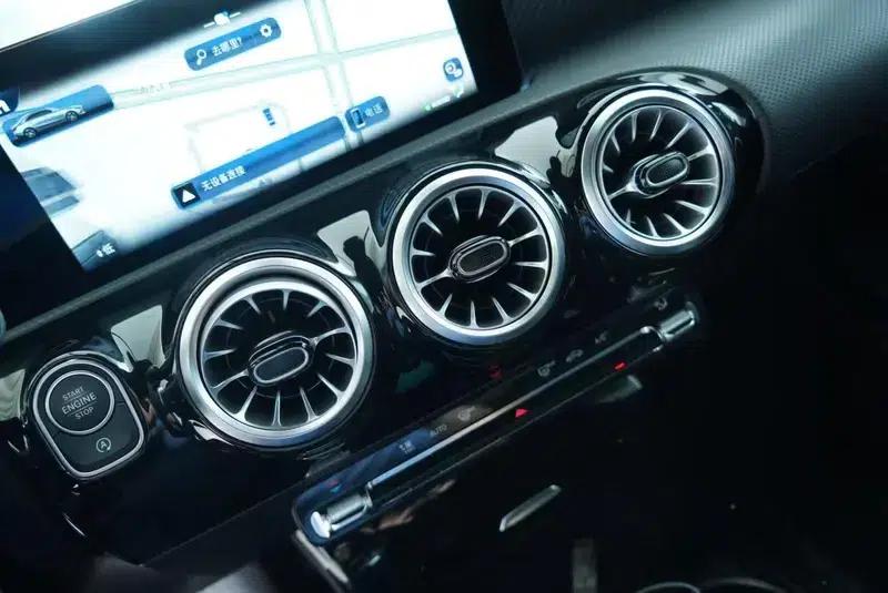 2023 Mercedes-Benz A-Class A 200 L Sport Sedan Fashion Edition — миниатюра 6