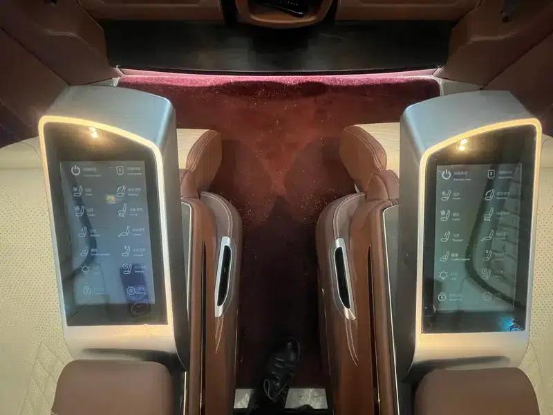 Vito 2021 2.0T Business Edition 7-seater — миниатюра 15