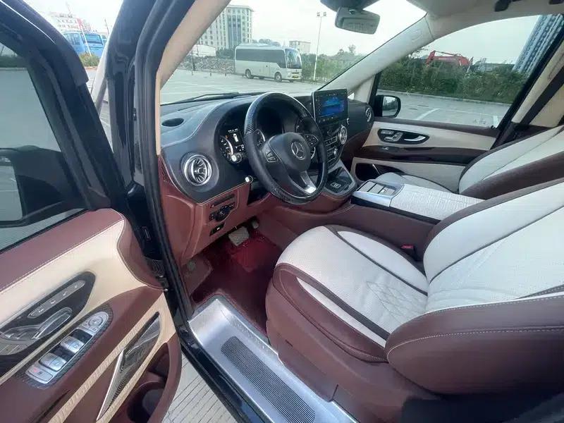 Vito 2021 2.0T Business Edition 7-seater — миниатюра 17