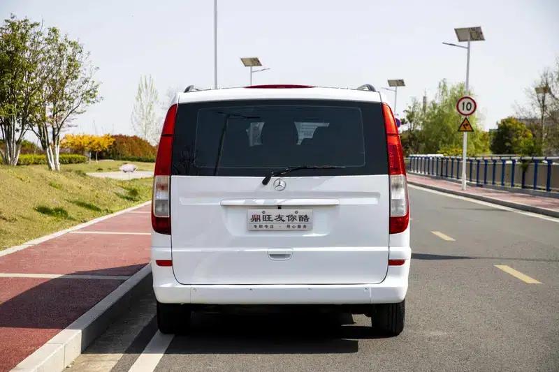2011 Nissan Vito 2.5L Business Edition — миниатюра 6