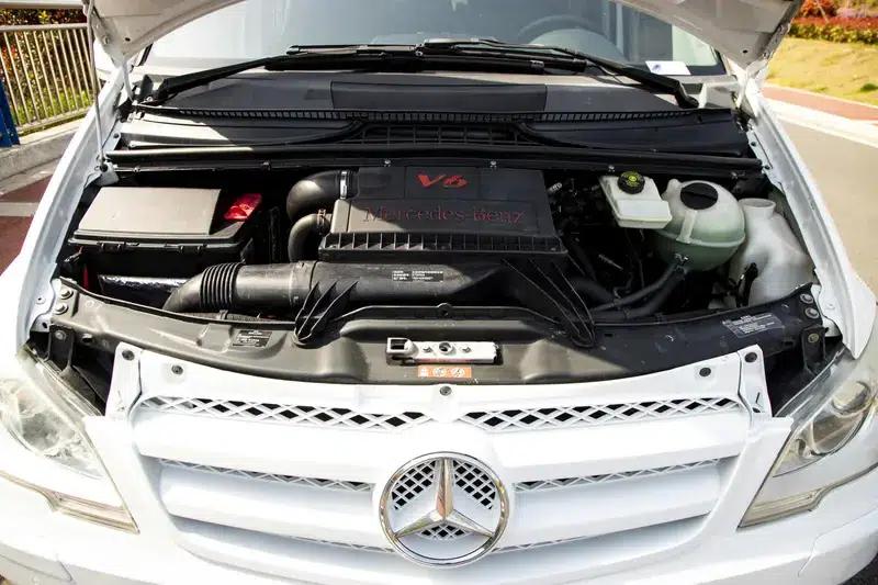 2011 Nissan Vito 2.5L Business Edition — миниатюра 8