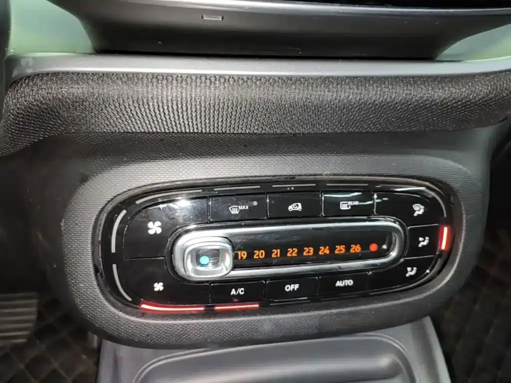 2018 Smart Forfour 1.0L 52kW Passion Edition — миниатюра 13