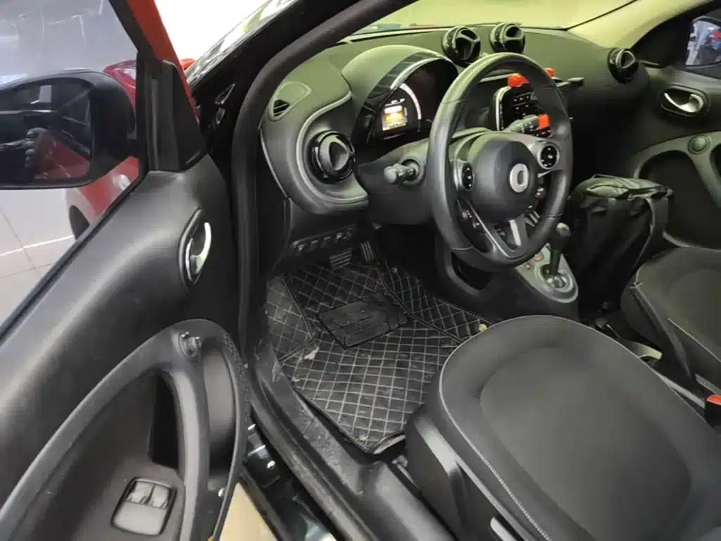 2018 Smart Forfour 1.0L 52kW Passion Edition — миниатюра 16
