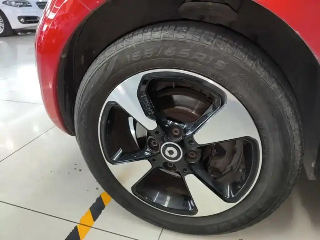 2018 Smart Forfour 1.0L 52kW Passion Edition — миниатюра 23