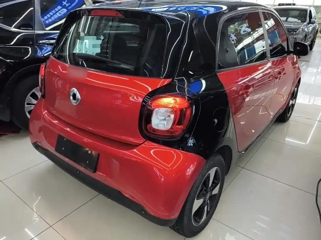 2018 Smart Forfour 1.0L 52kW Passion Edition — миниатюра 7