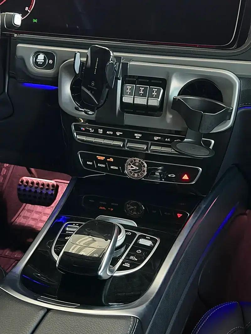 Mercedes-Benz G-Class 2019 4.0T Automatic 4WD 5-seater Parallel Import — миниатюра 9