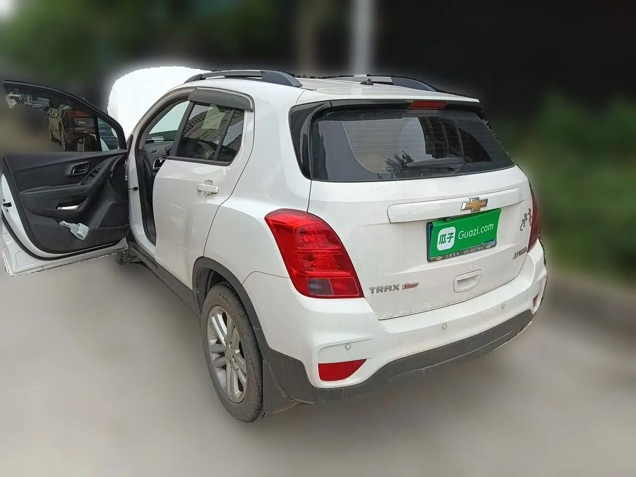 Chevrolet Trax 2017 1.4T Automatic Two-Wheel Drive Comfort Version — миниатюра 4