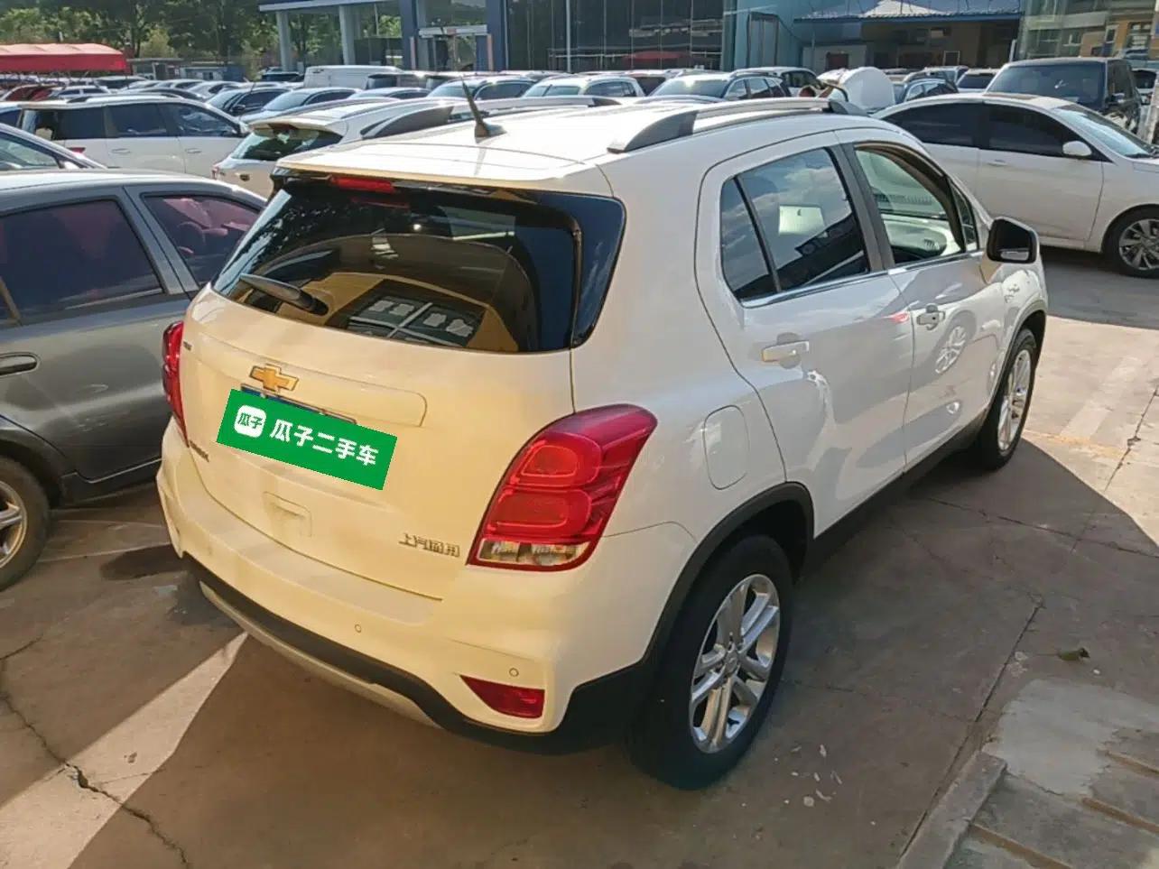 Chevrolet Trax 2018 330T Automatic Two-Wheel Drive Luxury Model — миниатюра 6