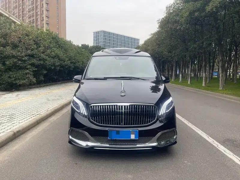 Mercedes-Benz V-Class 2018 V 260 L Premium Extended Edition (China VI Emission Standard) — миниатюра 2