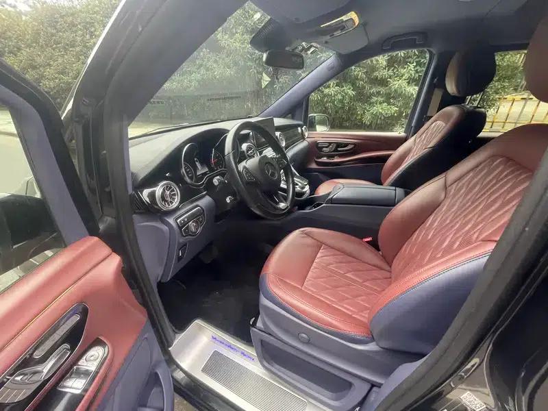 Mercedes-Benz V-Class 2018 V 260 L Premium Extended Edition (China VI Emission Standard) — миниатюра 13