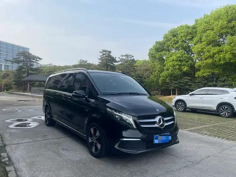 Mercedes-Benz V-Class 2022 V 260 L Long Wheelbase Luxury Edition — миниатюра 3