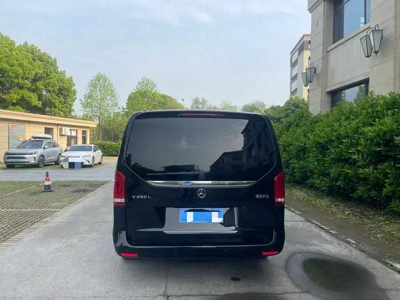 Mercedes-Benz V-Class 2022 V 260 L Long Wheelbase Luxury Edition — миниатюра 5