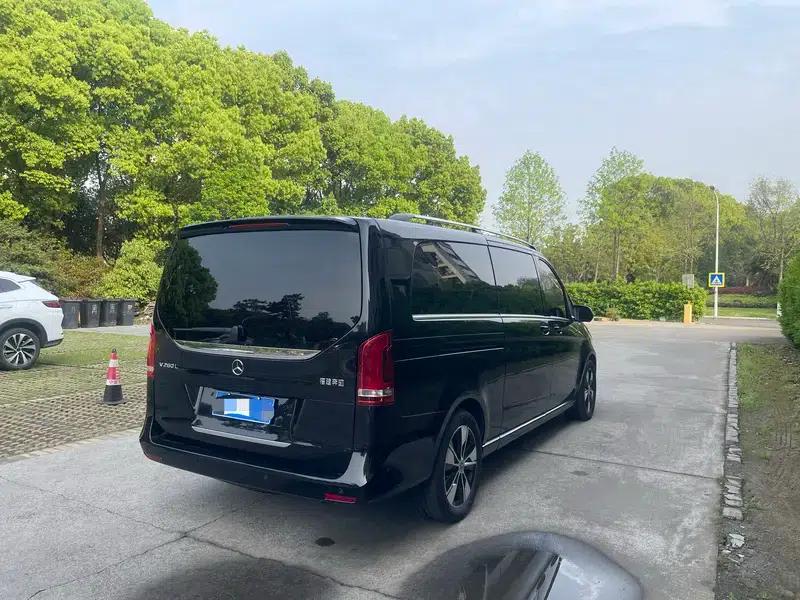 Mercedes-Benz V-Class 2022 V 260 L Long Wheelbase Luxury Edition — миниатюра 6