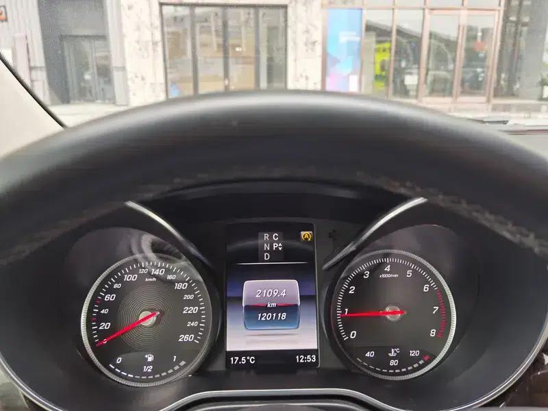Mercedes-Benz V-Class 2018 V 260 L Premium Extended Edition (China V Emission Standard) — миниатюра 11