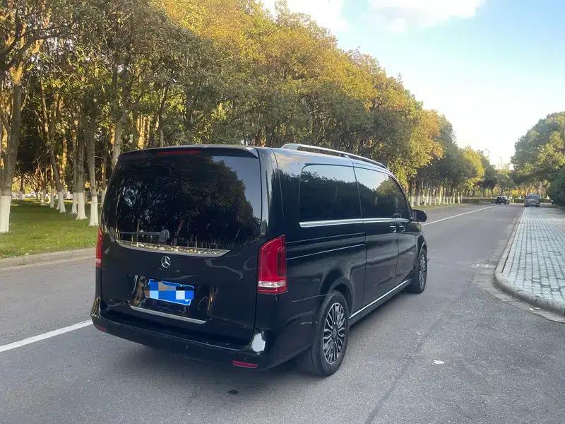 Mercedes-Benz V-Class 2018 V 260 L Premium Extended Edition (China V Emission Standard) — миниатюра 7