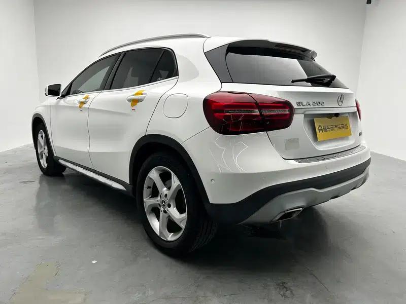2017 Mercedes-Benz GLA 200 Dynamic — миниатюра 5